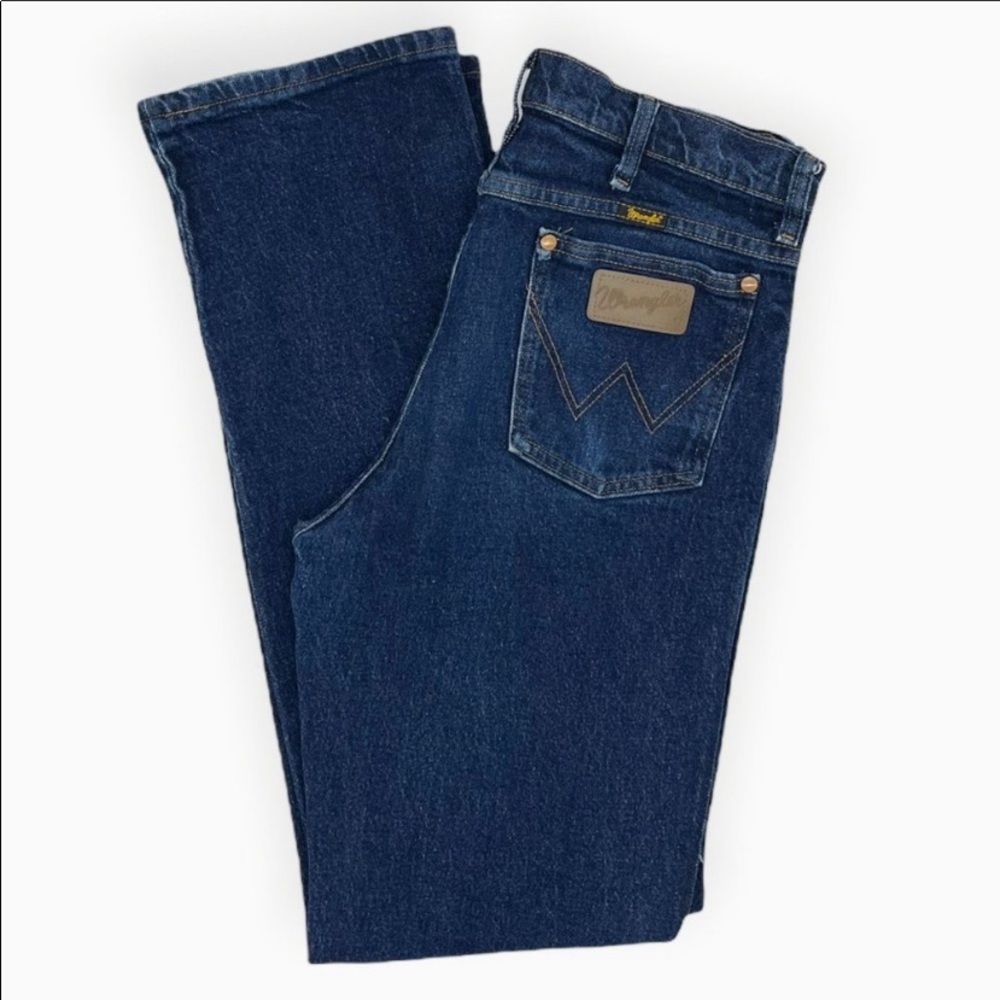Women’s Wrangler Straight Leg Jeans